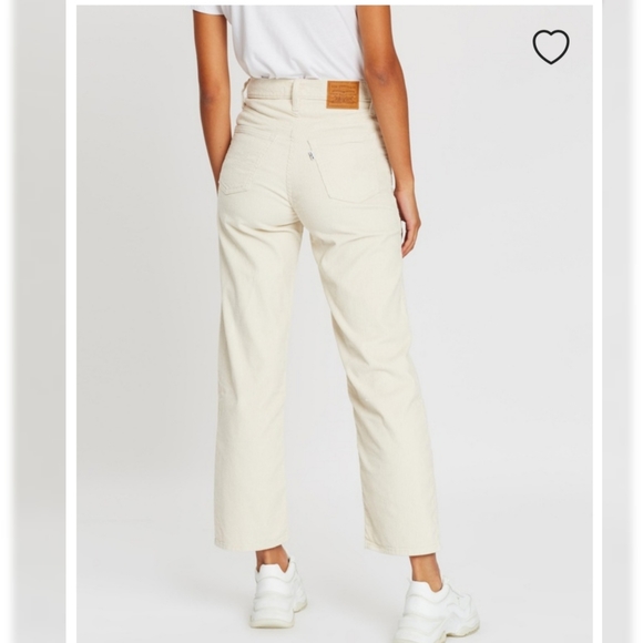 NWT Levi’s Ribcage Straight Ankle Corduroy Pants - Picture 3 of 10